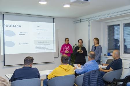 Uspešen zaključek Produktnega start-up vikenda v KIKštarterju Kamnik (10)